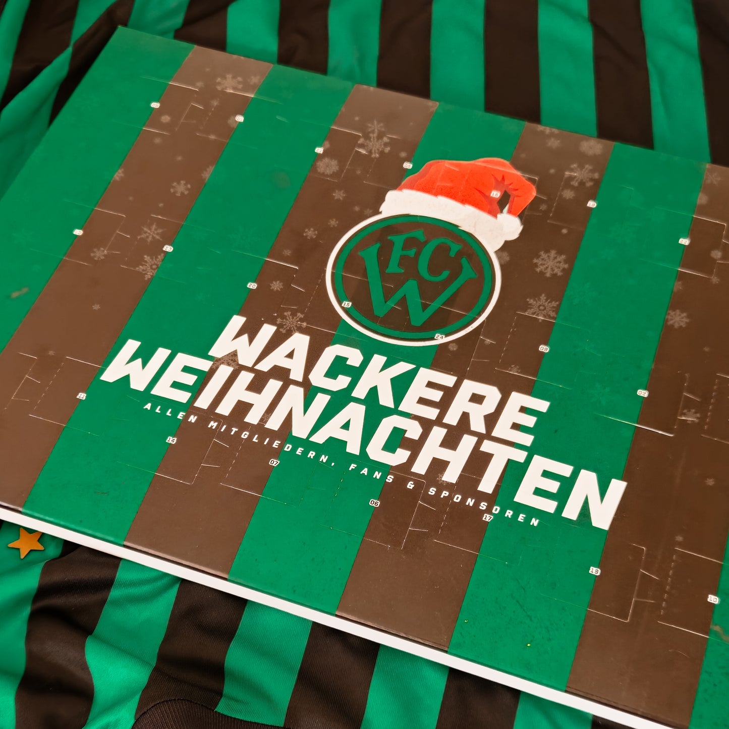 Schwarz - Grüner Adventkalender